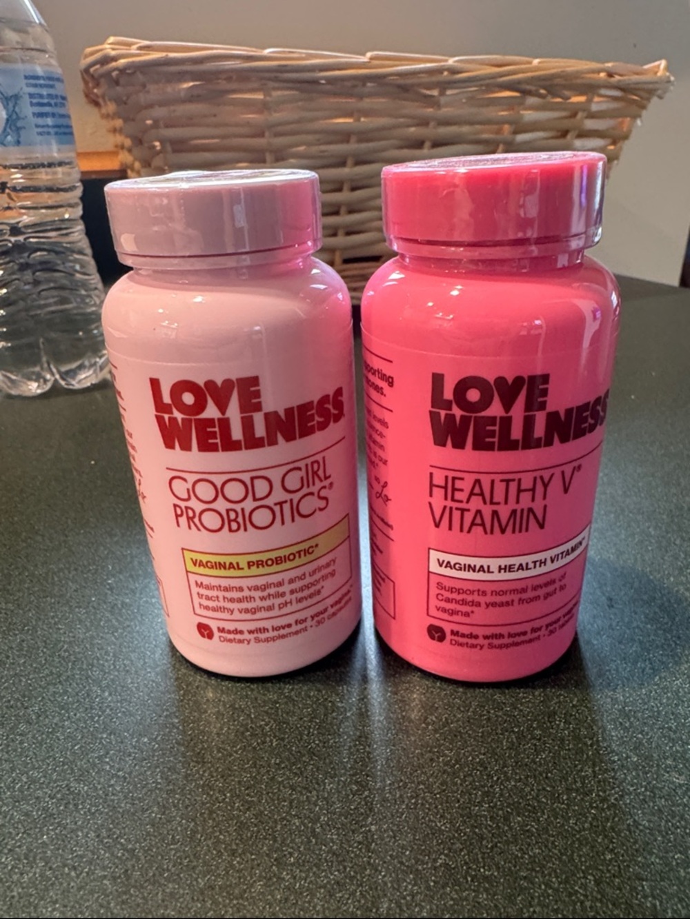 Love Wellness Good Girl Probiotics & Healthy V Vitamin Duo - Pink